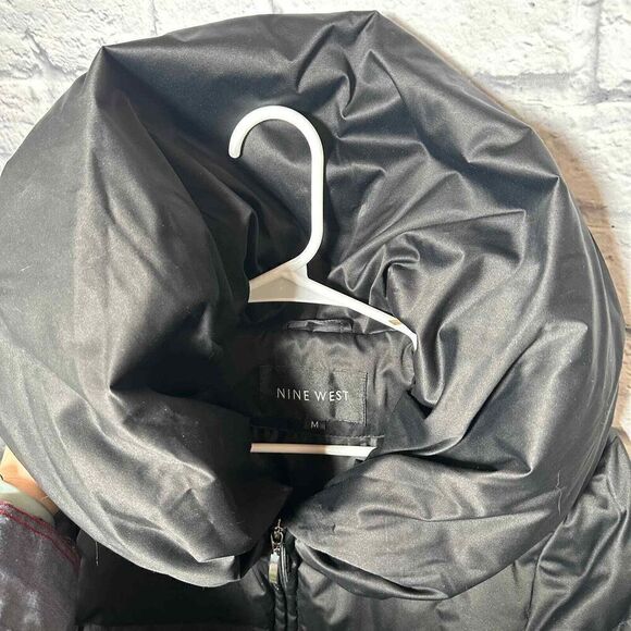 Nine West Coat Womens Medium Black Down Feather Pillow Collar Puffer - Picture 4 of 6